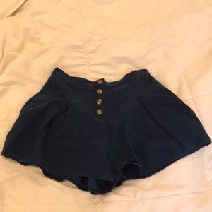 American eagle shorts.